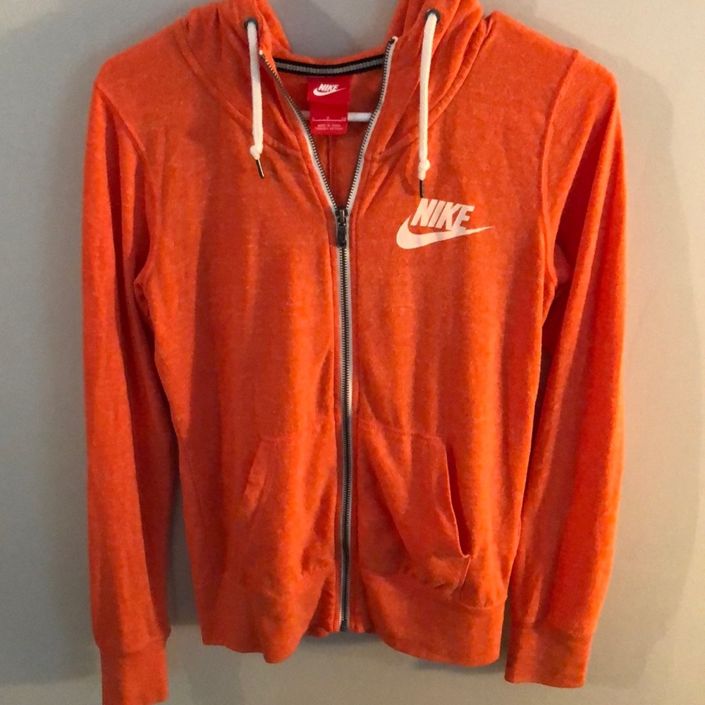 Nike women’s vintage hoodie